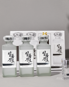 JINRO Ilpoom Soju Alc. 25% 375ml