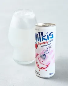 LOTTE Milkis Strawberry 250ml (mit Pfand)