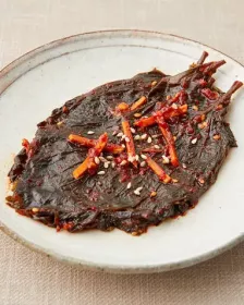 HANSUNG Sesamblätter in Sojasauce 1kg - TK