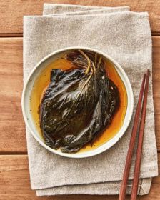 HANSUNG  Sesamblätter in Sojasauce 190g - TK