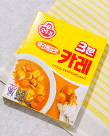 OTTOGI 3 Mins Curry Med Scharf 200g