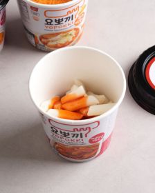 YOUNGPUNG Tteokbokki - süß&scharf 140g