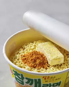 OTTOGI Sesam-Ramen-Cup 110g