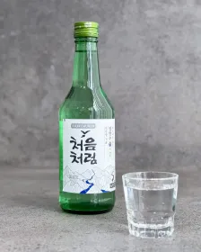 LOTTE  Chum-Churum Soju Alc.16.5% 350ml